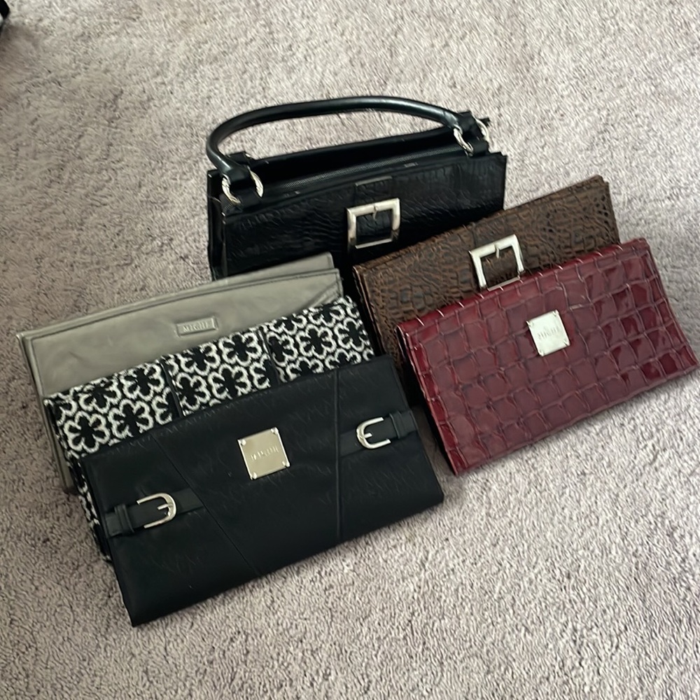 miche classic Convertible Purse with 6 covers